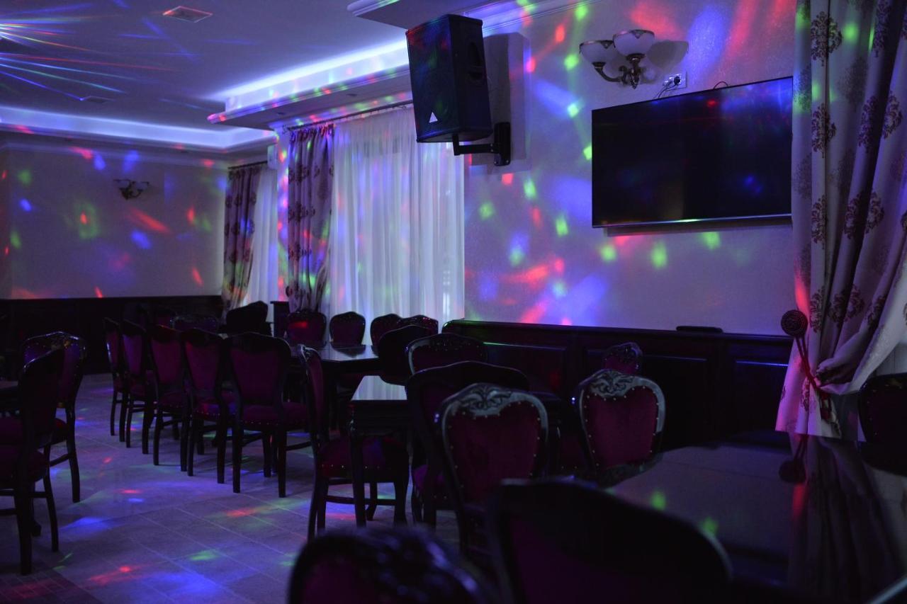 Hotel Edy'S Royal Predeal Zewnętrze zdjęcie