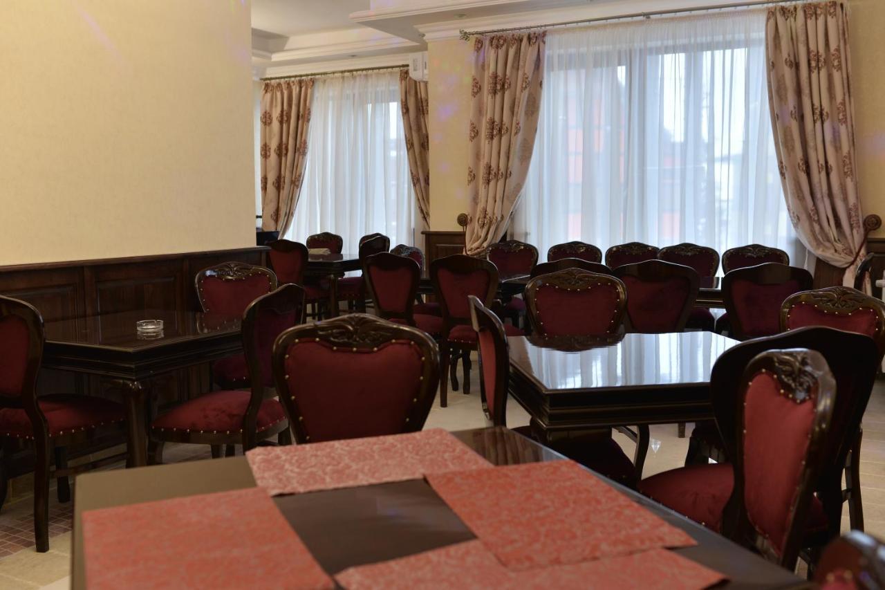 Hotel Edy'S Royal Predeal Zewnętrze zdjęcie