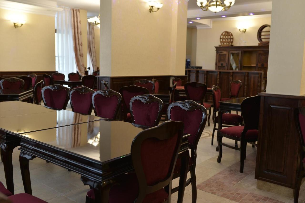 Hotel Edy'S Royal Predeal Zewnętrze zdjęcie