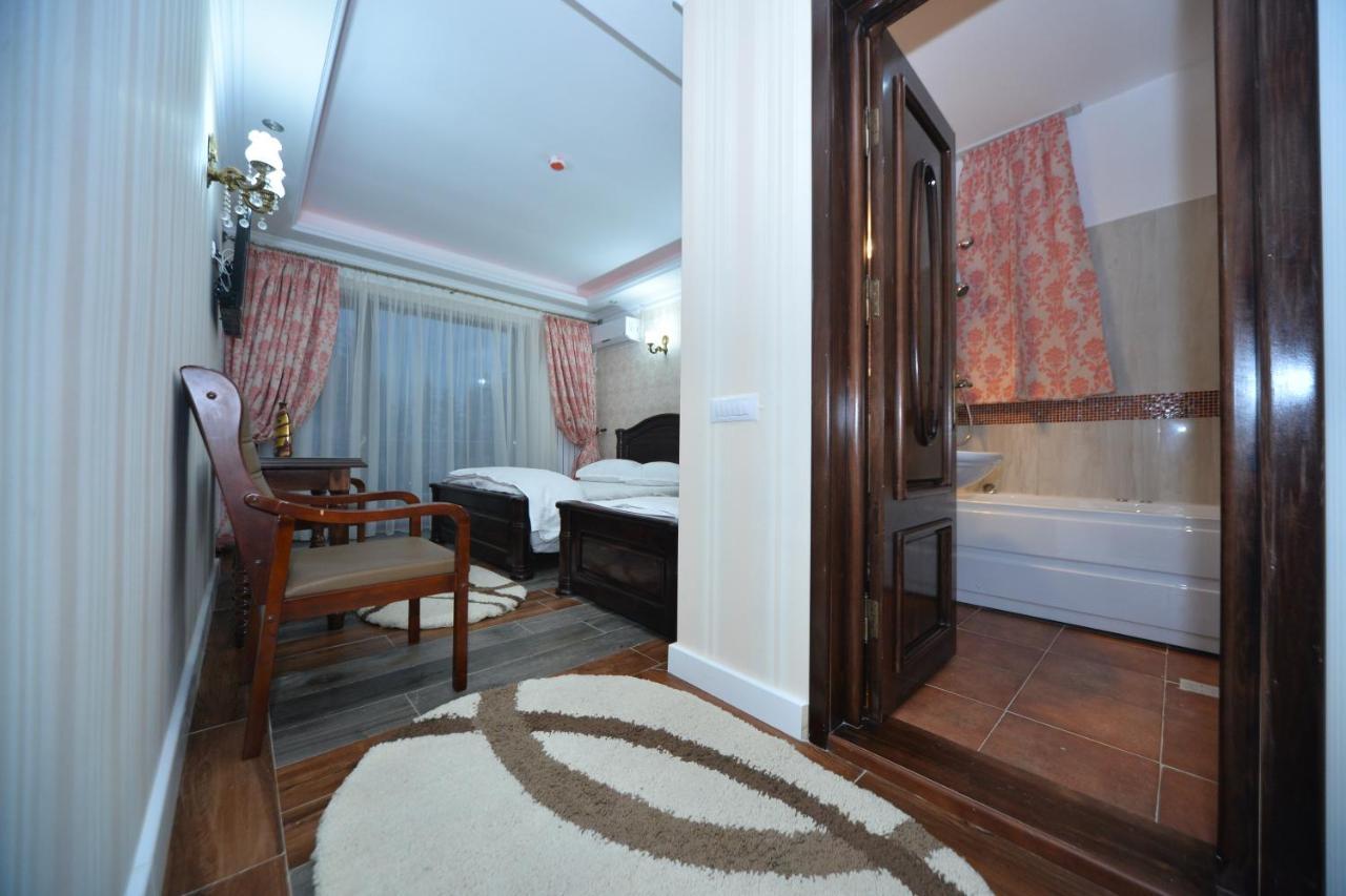 Hotel Edy'S Royal Predeal Zewnętrze zdjęcie