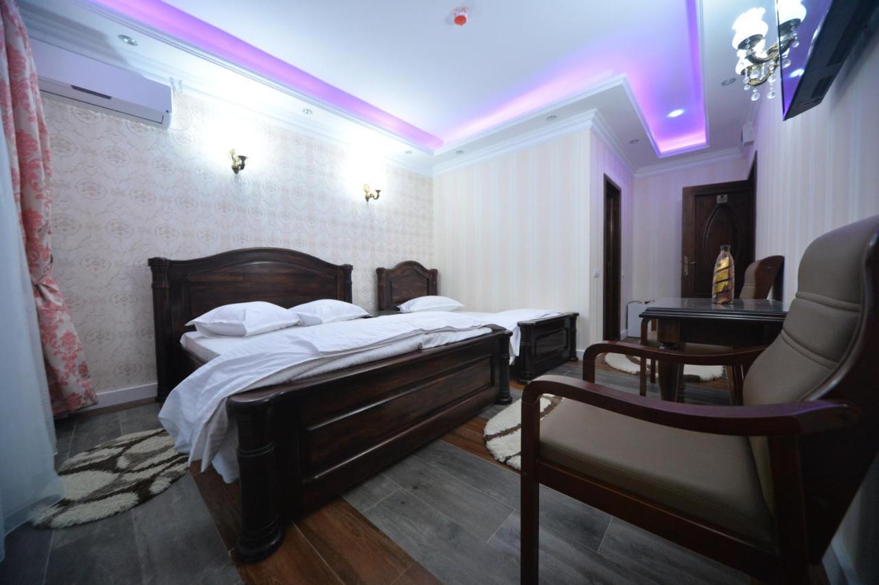 Hotel Edy'S Royal Predeal Zewnętrze zdjęcie
